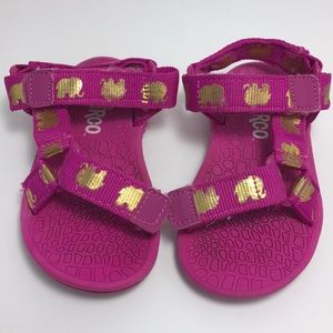 Circo summer sandals